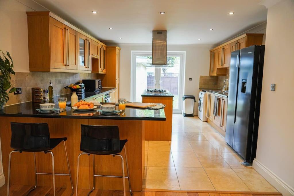 オックスフォード Large 4-Bed House For Up To 7 Guests W 2X Parkingヴィラ エクステリア 写真